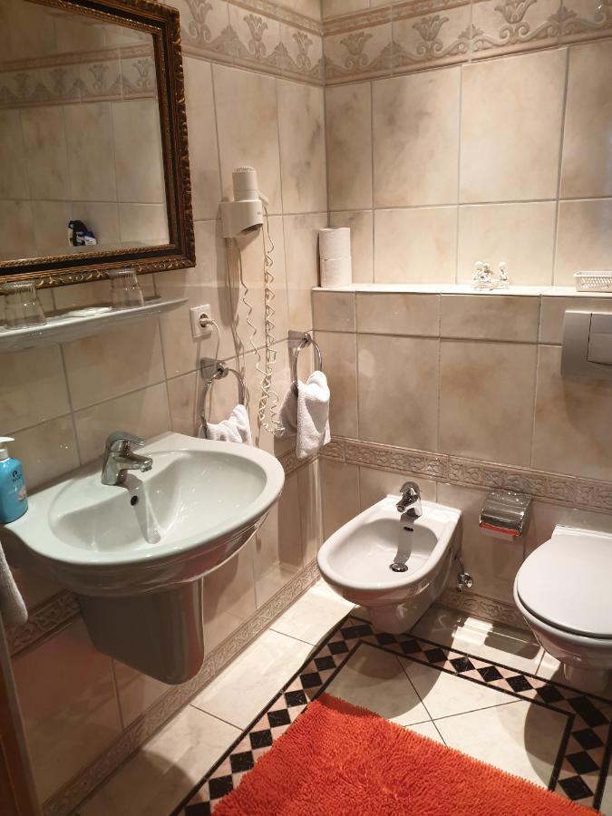 Hotel Eigelstein Кельн Екстер'єр фото